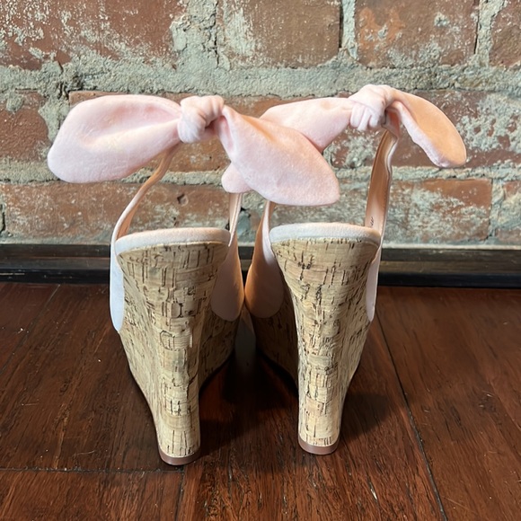 Brand New Blush Peep Toe Wedge - Picture 4 of 7